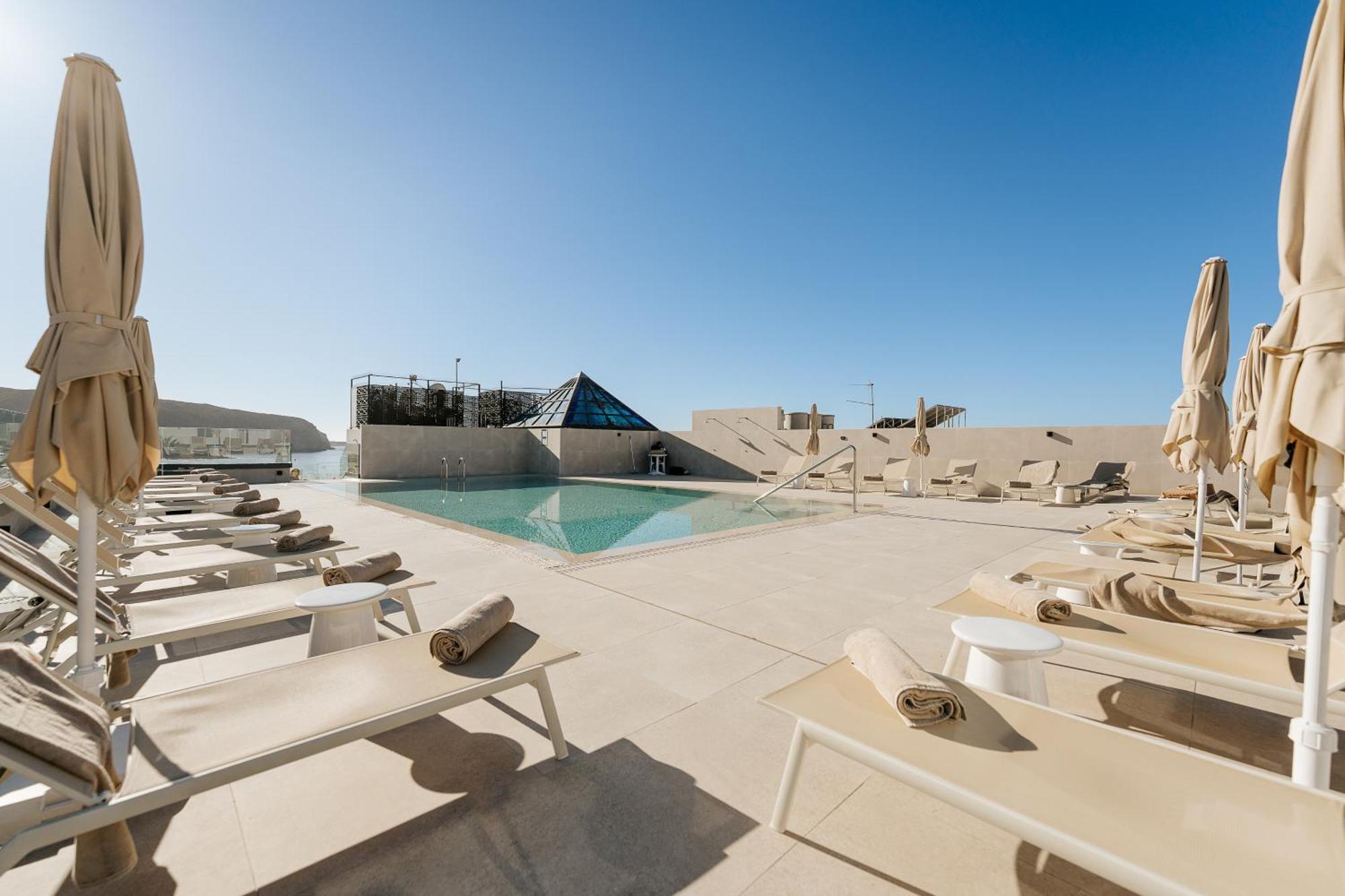 Hotel Reveron Plaza Los Cristianos  Eksteriør billede