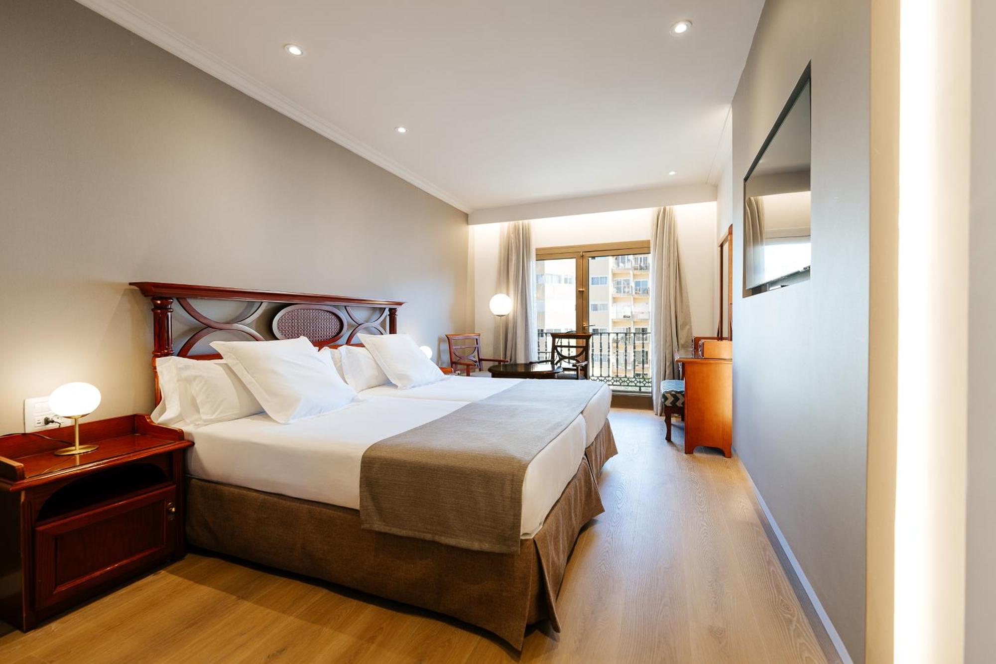 Hotel Reveron Plaza Los Cristianos  Eksteriør billede